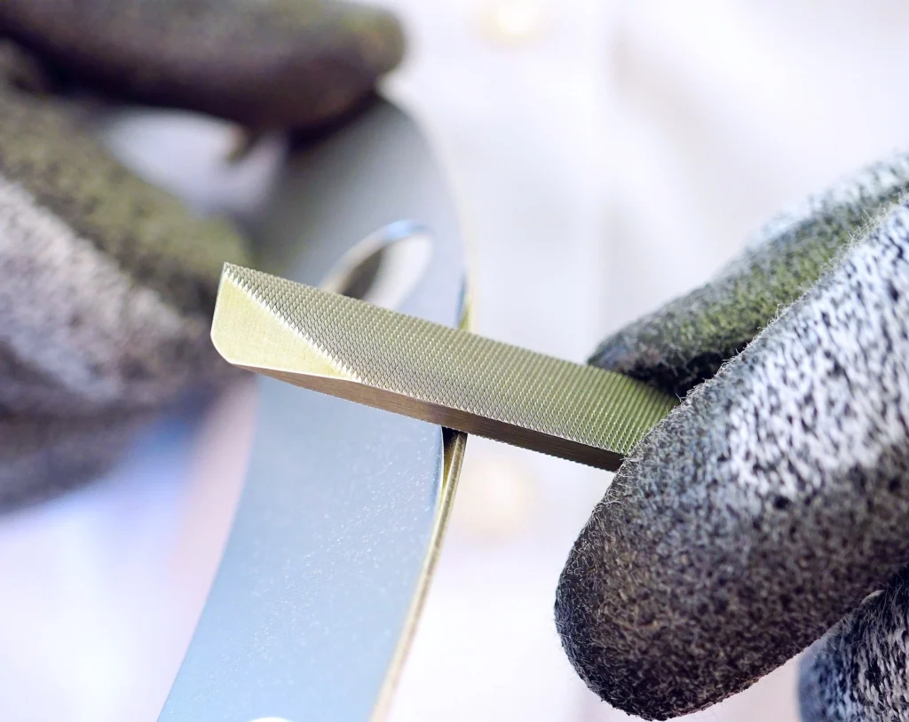 Peeling Laminated Peelable Shim with M-Tech peeling file - Shim Solution